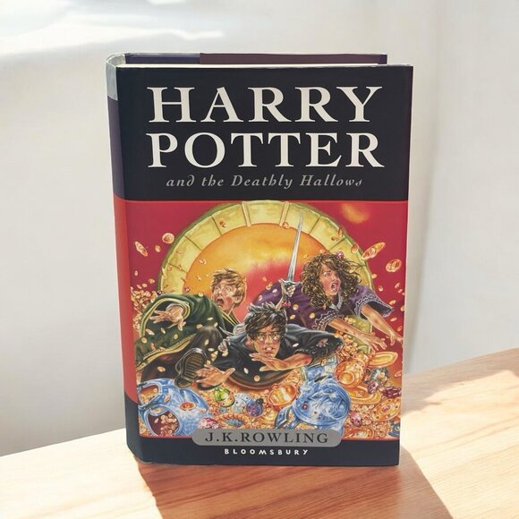 Harry Potter and the Deathly Hallows J.K. Rowling First UK Edition 2007 - Picture 1 of 16